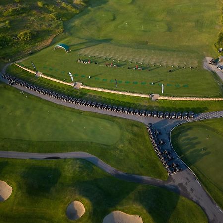 Predator Ridge Resort Vernon Bagian luar foto
