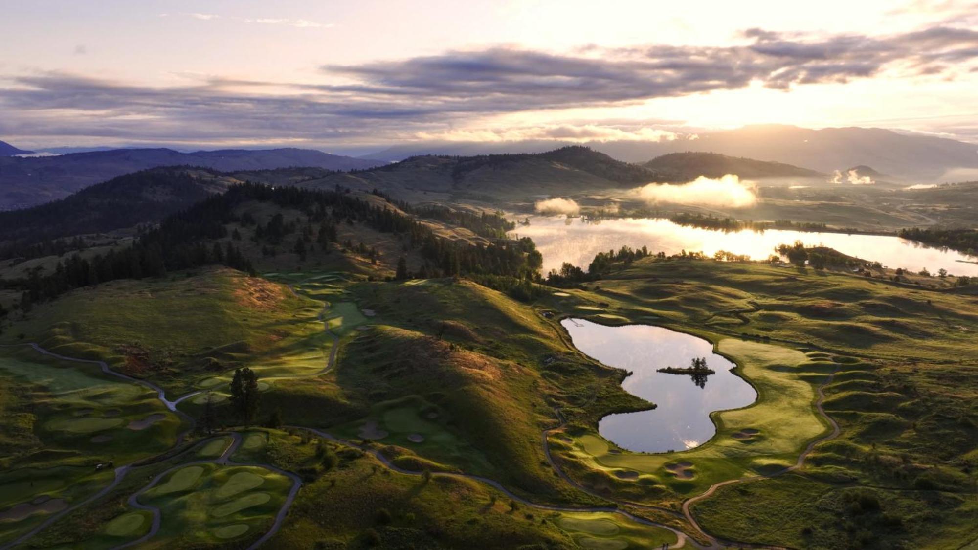 Predator Ridge Resort Vernon Bagian luar foto