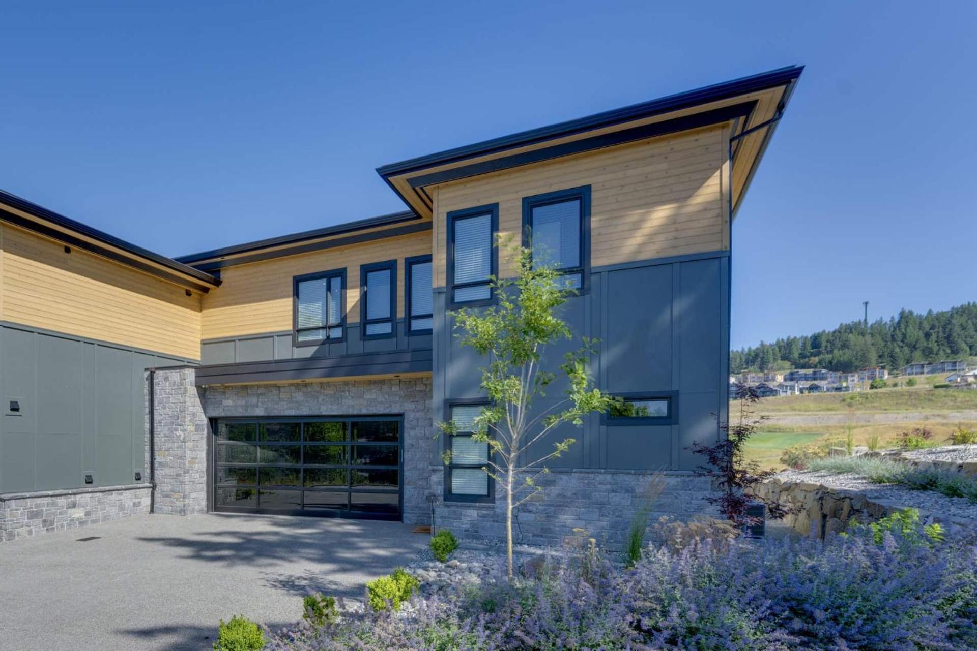 Predator Ridge Resort Vernon Bagian luar foto