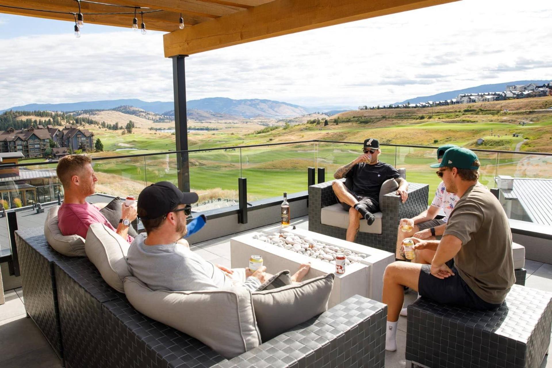Predator Ridge Resort Vernon Bagian luar foto
