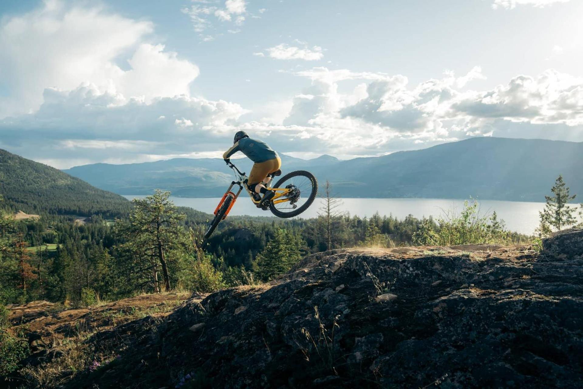 Predator Ridge Resort Vernon Bagian luar foto