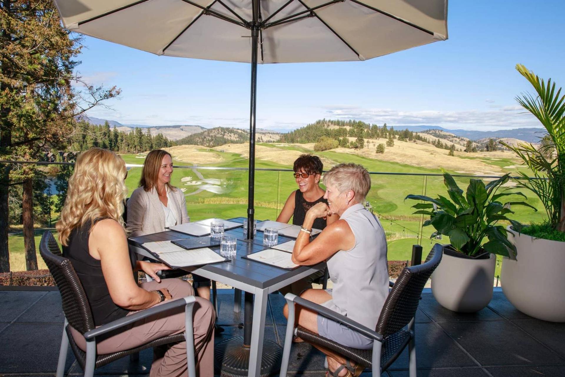 Predator Ridge Resort Vernon Bagian luar foto